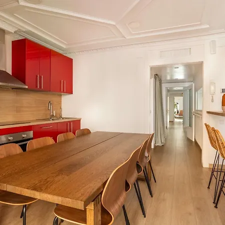 شقة The Collection - Paseo De Gracia 5bd And 3bth For 10 With Terrace *