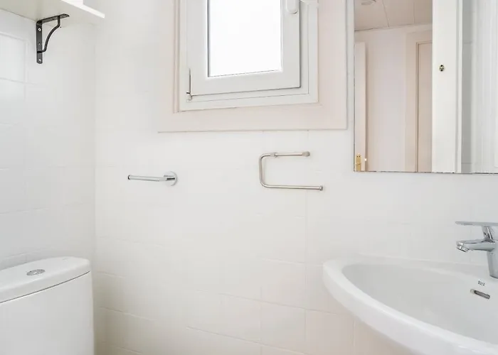 شقة The Collection - Paseo De Gracia 5bd And 3bth For 10 With Terrace *