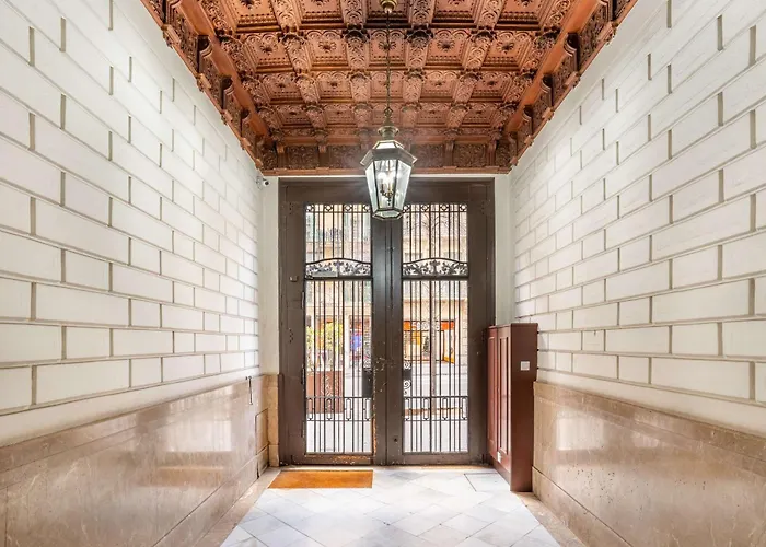 شقة The Collection - Paseo De Gracia 5bd And 3bth For 10 With Terrace